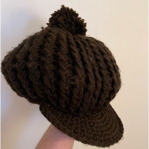 VINTAGE BETMAR 1970s Retro Hippie Acrylic Pom Pom Cap - Brownish Black